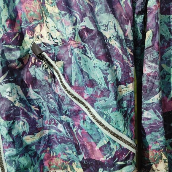 Lululemon Miss Misty Jacket II Women's Size 4 Windbreaker - Picture 7 of 11